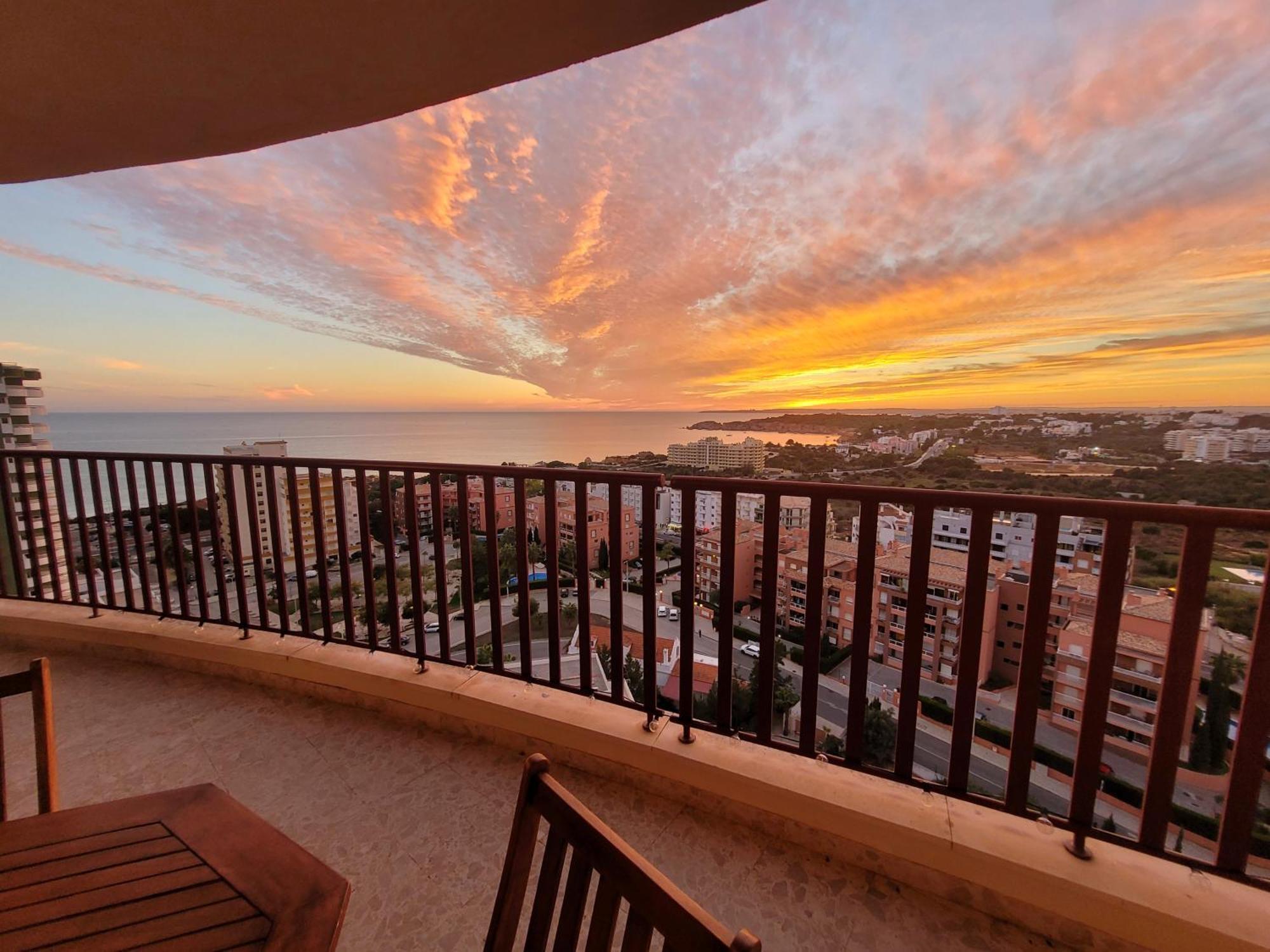 O Wow Sunset Beach And Cliffs View Portimão Exteriör bild